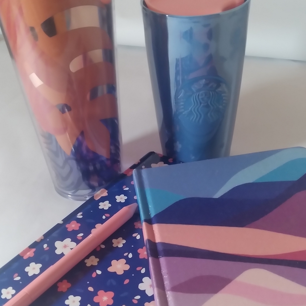 Peachy palm & Periwinkle